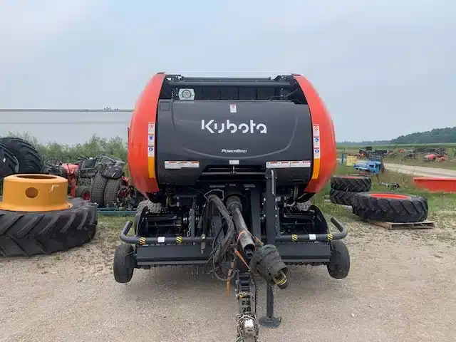 Gallery image 2 for Used 2022 Kubota BV5160 SC14 Round Baler
