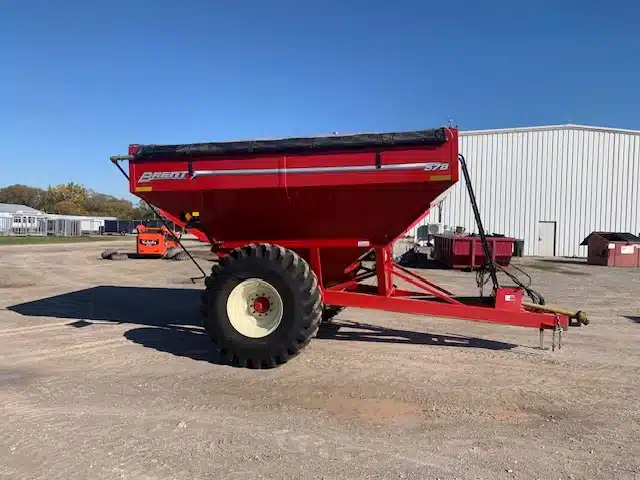 Gallery image 2 for 2021 Brent 578 Grain Cart