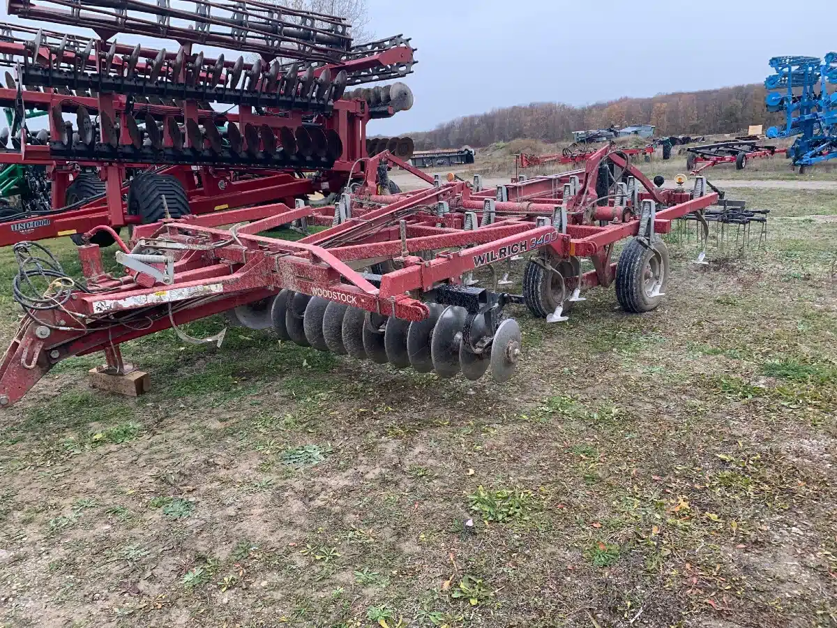 Used 2014 Wil-Rich 3400 Cultivator