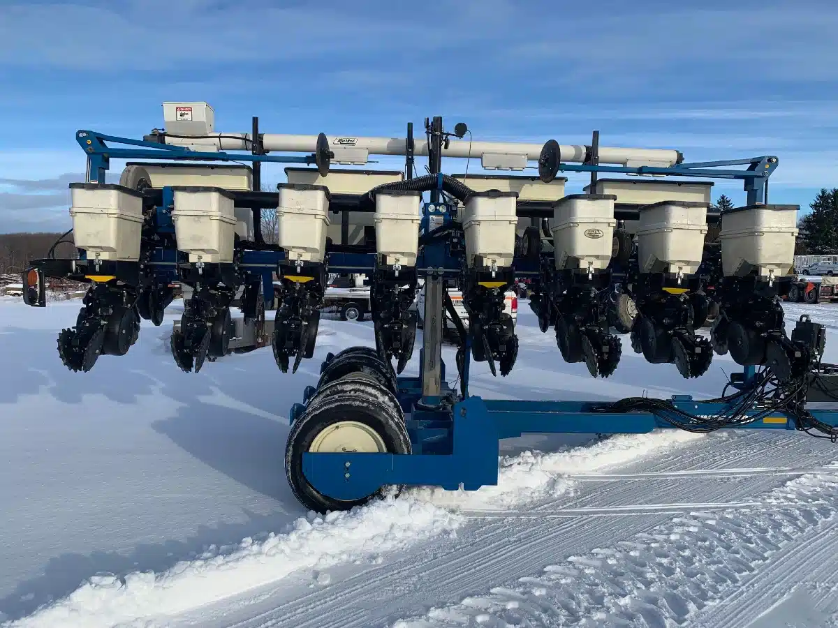 Gallery image 2 for 2019 Kinze 3500 Planter