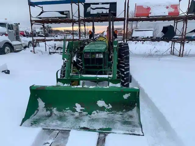 2005 John Deere 5205 Tractor