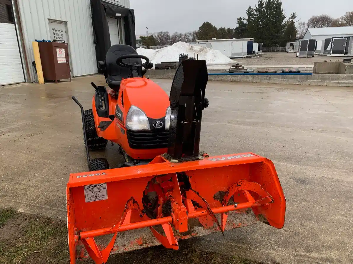 Gallery image 2 for 2021 Kubota T2290KWT Lawn Tractor