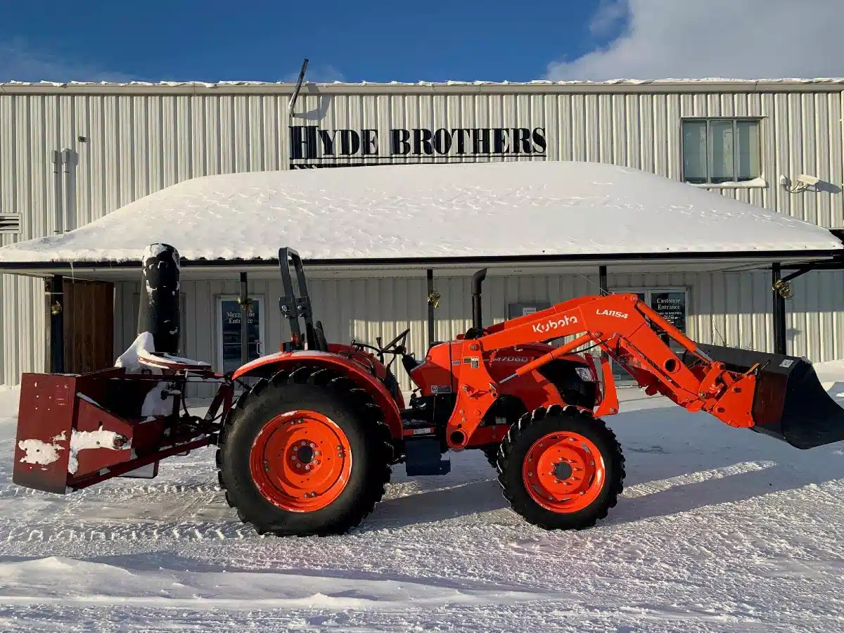 Gallery image 1 for 2022 Kubota M7060HDRC Tractor