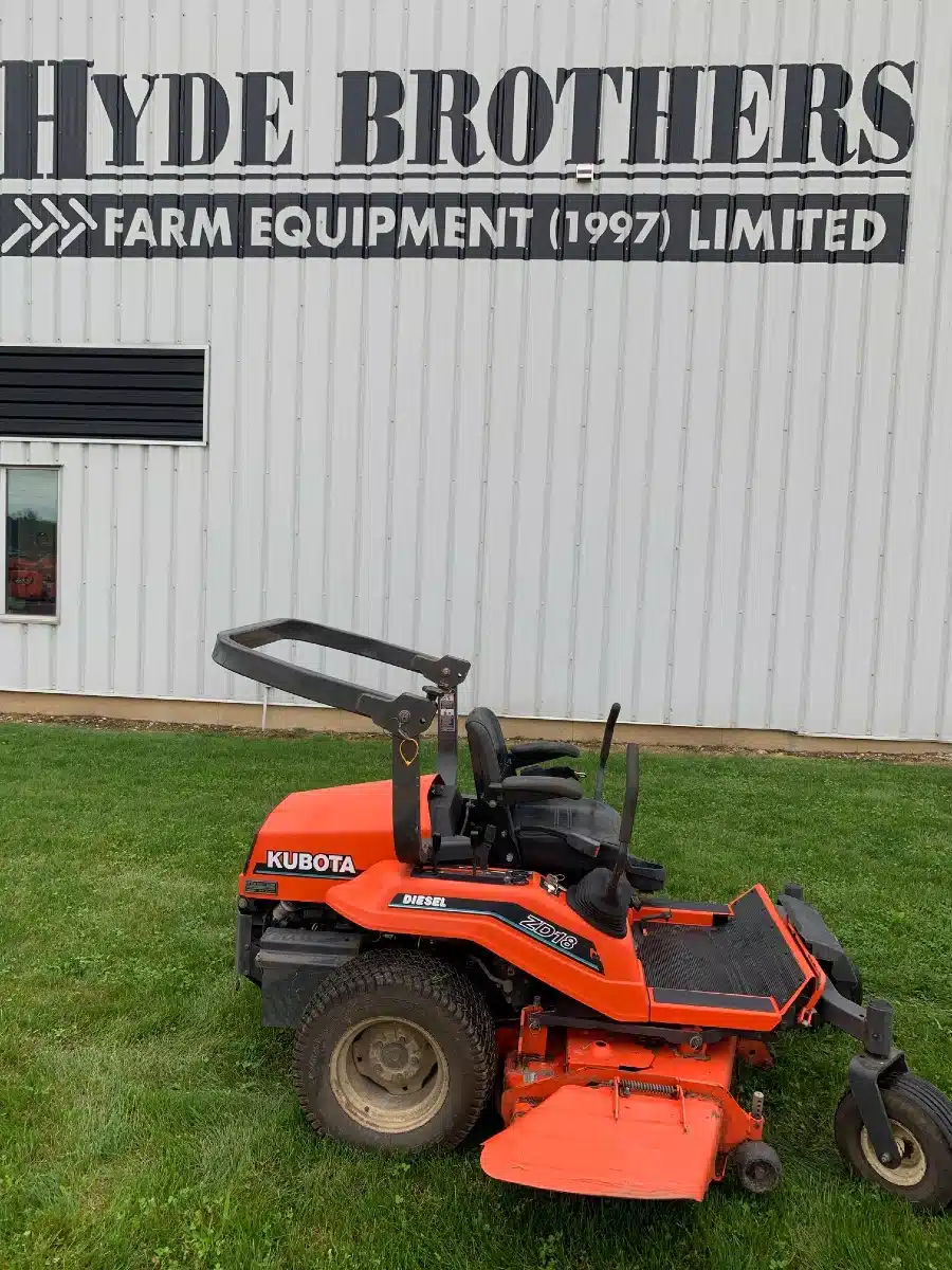Gallery image 2 for 0000 Kubota ZD18 Mower - Zero Turn