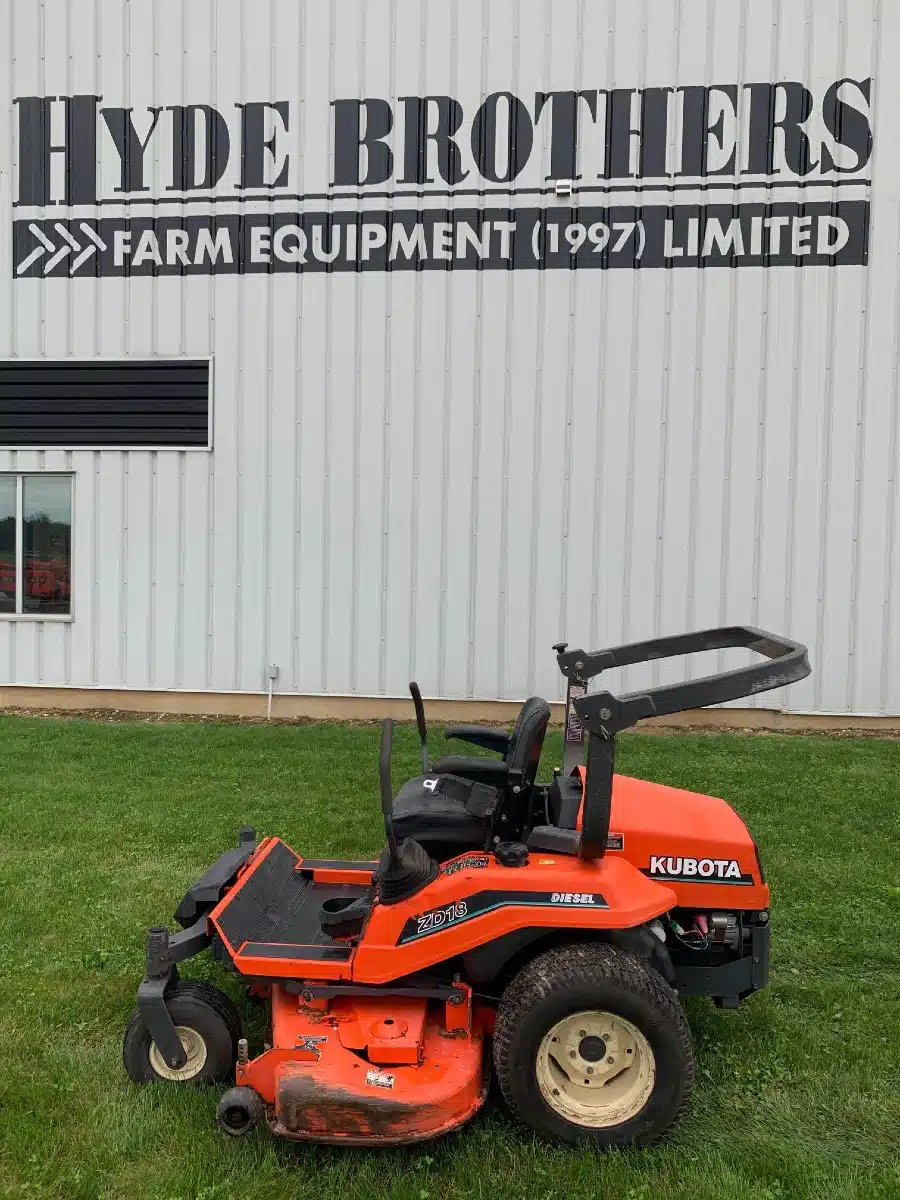 Gallery image 1 for 0000 Kubota ZD18 Mower - Zero Turn