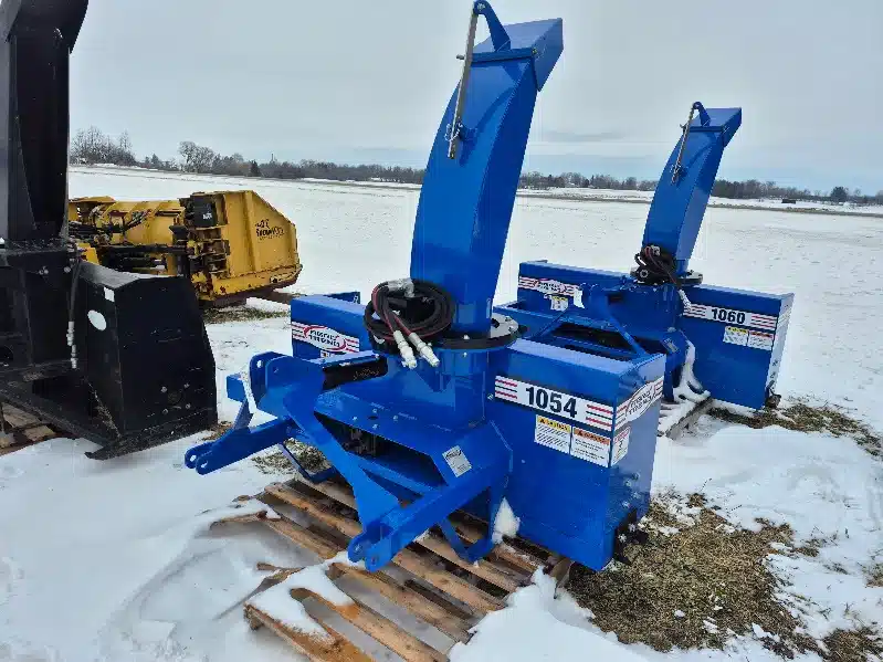 New 2025 Agro Trend 1054 Snow Blower